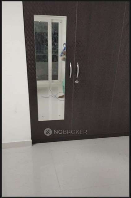 2 BHK Flat In Navanaami Platina , Thanisandra Main Road For Sale  In Thanisandra Main Road