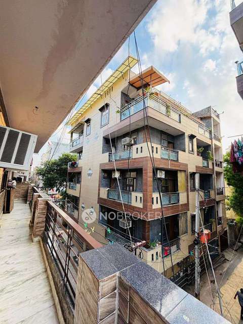 3 BHK Flat for Rent  In Dwaraka