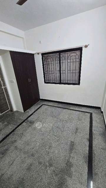 1 BHK Flat In Dolphin Plaza for Rent  In Sangam Mess