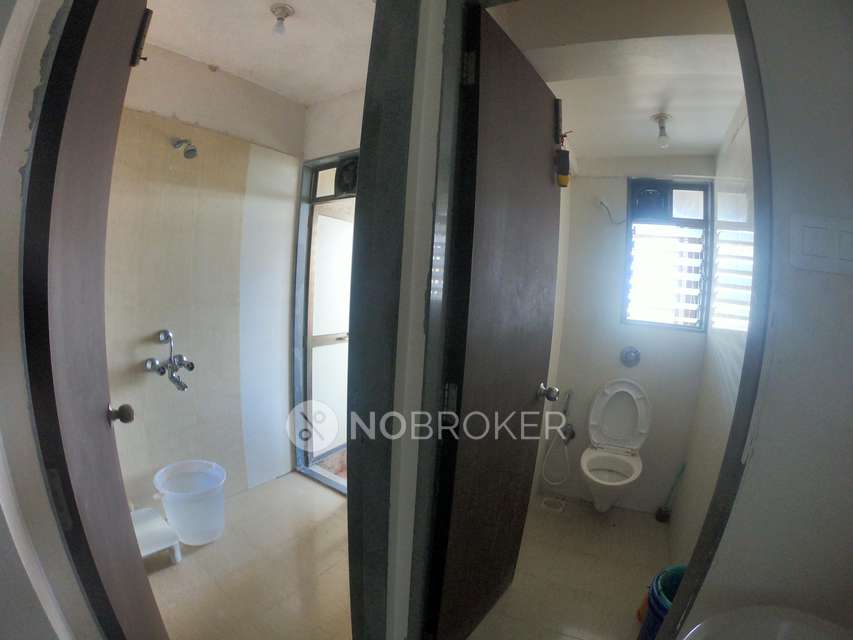 1 BHK Flat In New Sarvottam Chs Vile For Sale  In Vile Parle West