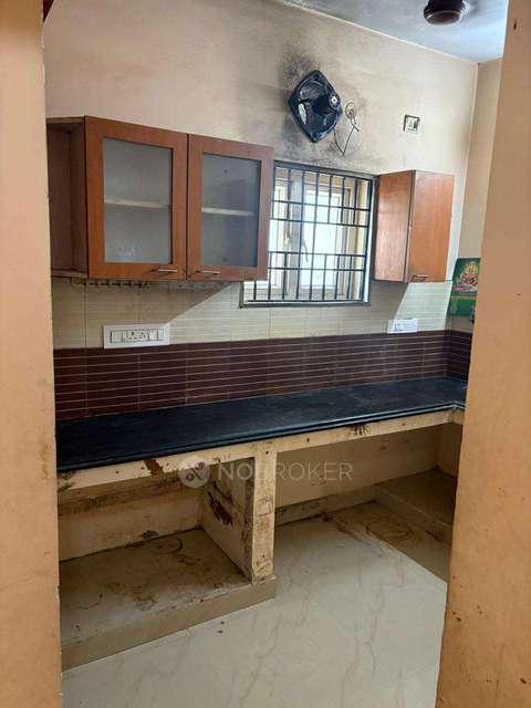 2 BHK Flat In Adithi Apartment For Sale  In Tambaram