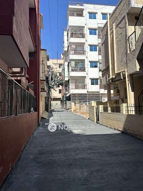 2 BHK Flat In Standalone Building  for Rent  In Marathahalli