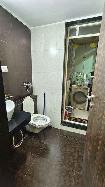 3 BHK Flat In Rustomjee Athena For Sale  In Thane West