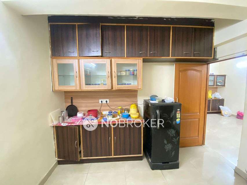 2 BHK Flat In Madhu Park Ridge For Sale  In Langar Houz