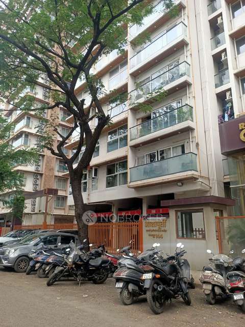 2 BHK Flat In Ashapurti Co-operative Housing Society Limited For Sale  In Kurla East