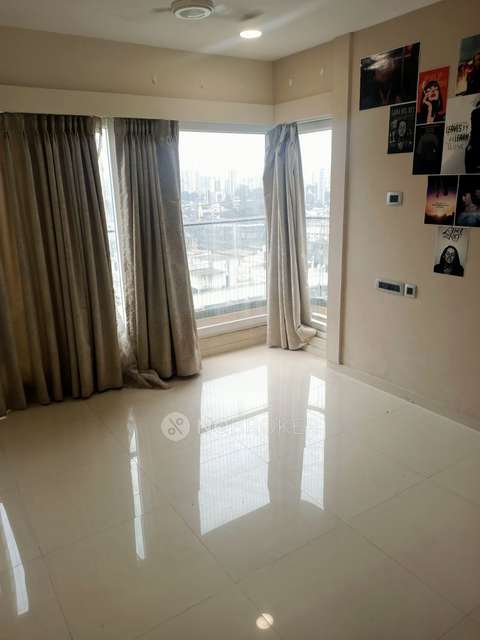 2 BHK Flat In Ashapurti Co-operative Housing Society Limited For Sale  In Kurla East