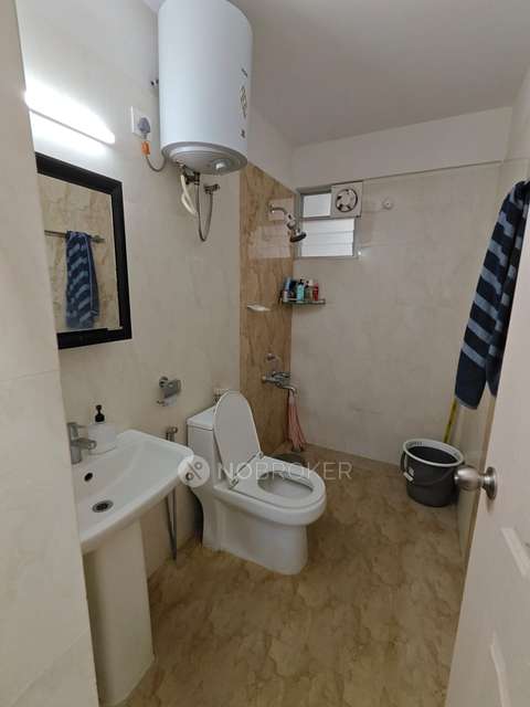 2 BHK Flat In Gr Sunshine For Sale  In Gr Sunshine