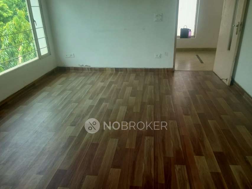 Co-Working  space in Dlf Phase Iv, Gurgaon for Rent 