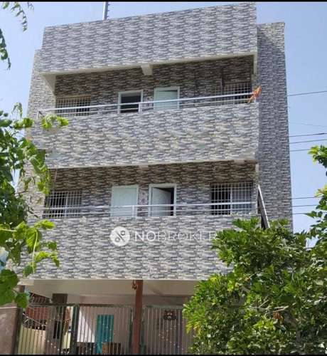 PG for Boys in Navalur