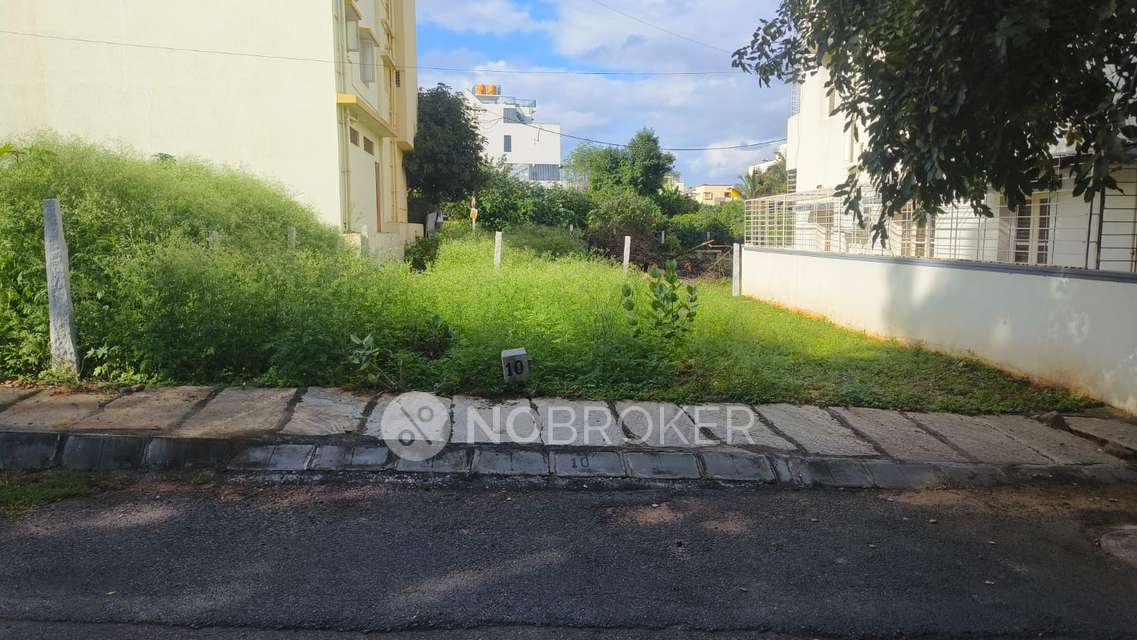 Plot For Sale  In Mallathahalli