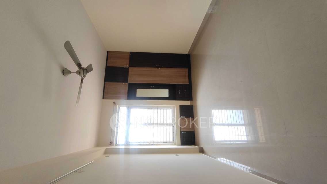 3 BHK Flat In Keerthi Heights For Sale  In  Krishnarajapura, Bengaluru