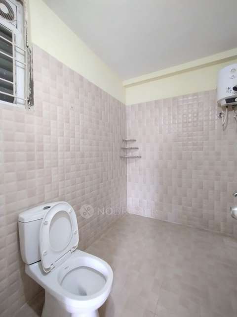 3 BHK Flat In Keerthi Heights For Sale  In  Krishnarajapura, Bengaluru