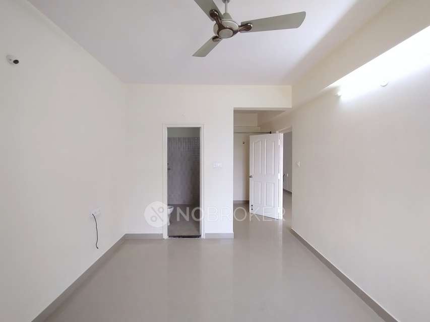 3 BHK Flat In Keerthi Heights For Sale  In  Krishnarajapura, Bengaluru