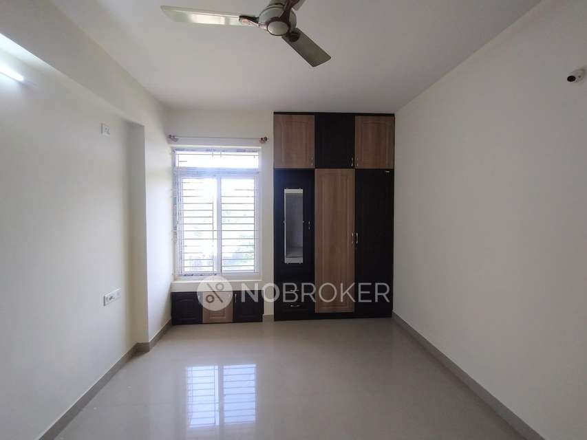 3 BHK Flat In Keerthi Heights For Sale  In  Krishnarajapura, Bengaluru
