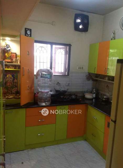 2 BHK Flat In Sabapathi Apartments For Sale  In Adambakkam