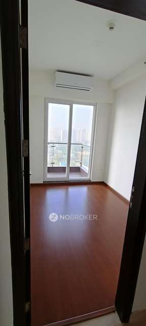 2 BHK Flat In Microtek Greenburg For Sale  In Sector 86