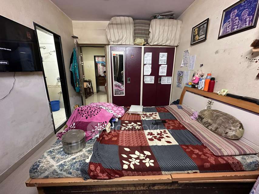 3 BHK Flat In Radha Vishweshwar Apartments For Sale  In Malad West