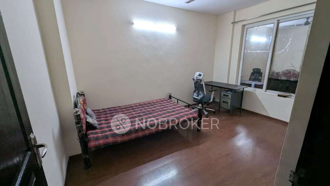Single Room for Male In 3 BHK  In Orris 3c Greenopolis In Sector-89
