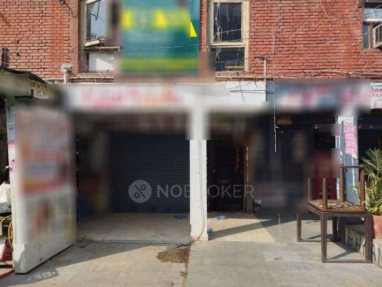 Shop in Gitanjali Enclave, Malviya Nagar, Delhi for Rent 
