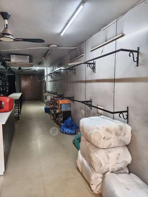 Showroom in Aggarsain Chowk, Faridabad for Rent 