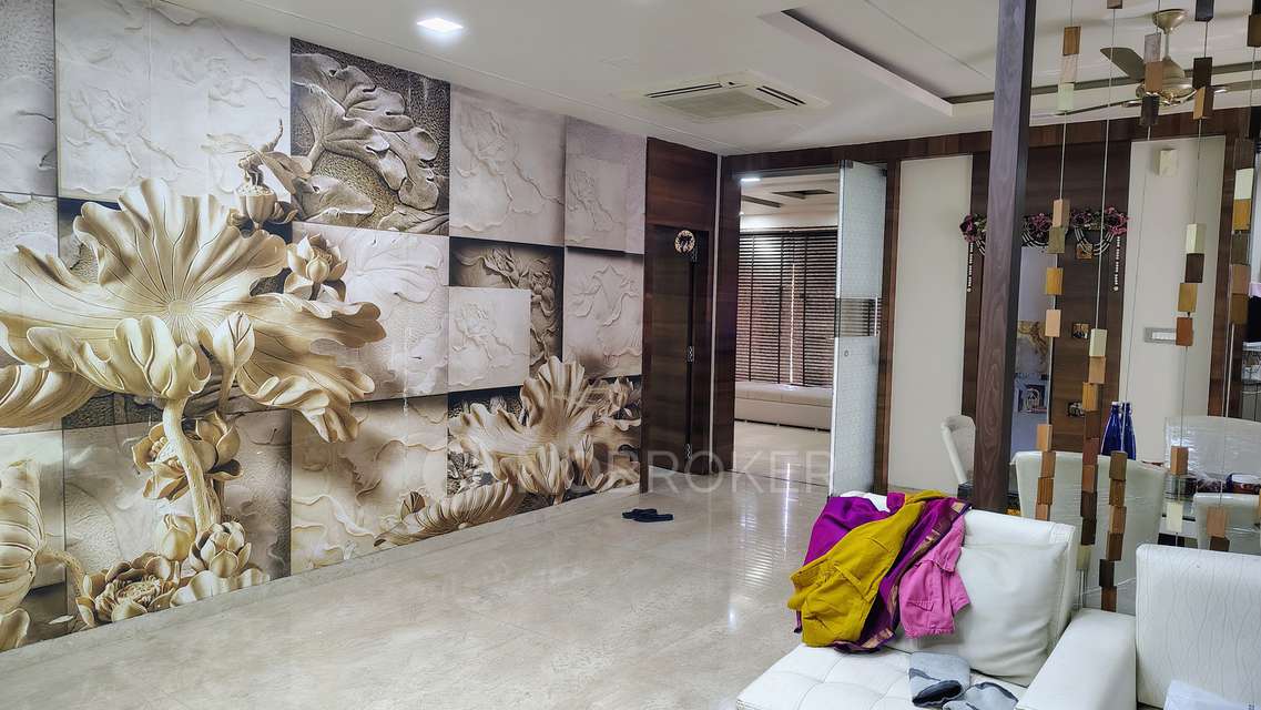 4+ BHK Flat In Shubham  Residency For Sale  In Jubilee Hills