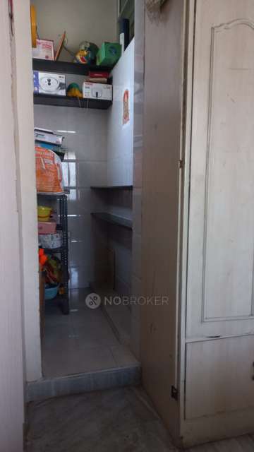 2 BHK Flat In Gandhi Nagar A For Sale  In Gandhi Nagar