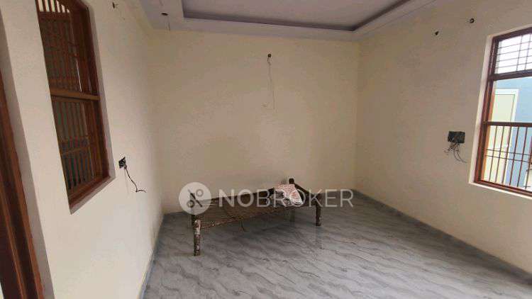 1 BHK House for Rent  In 3357, Gali No. 3, New Defence Colony, Muradnagar, Ukhlarsi, Uttar Pradesh 201206, India