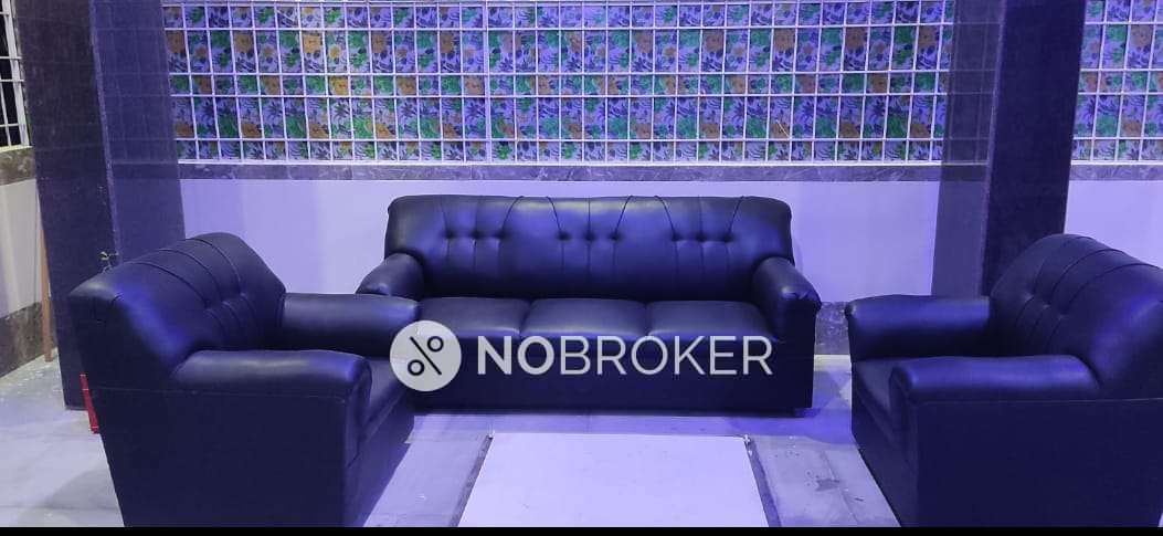 PG for Girls in Kodathi