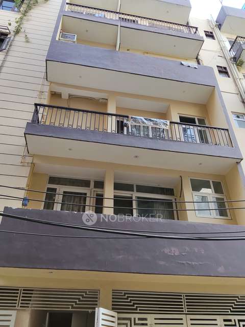 1 BHK Flat for Rent  In  Sector 69