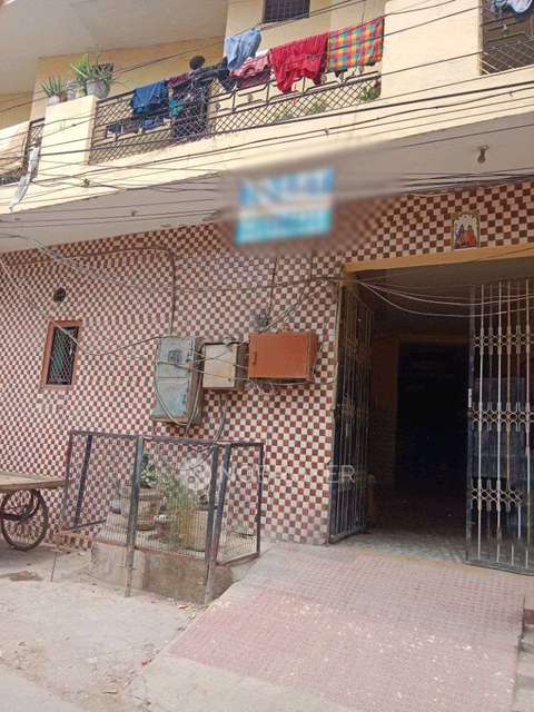 2 BHK Flat In Standalone for Rent  In Sector 37
