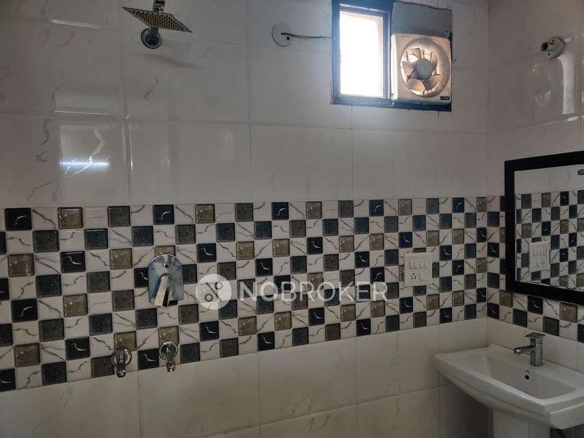 2 BHK Flat For Sale  In Tilak Nagar