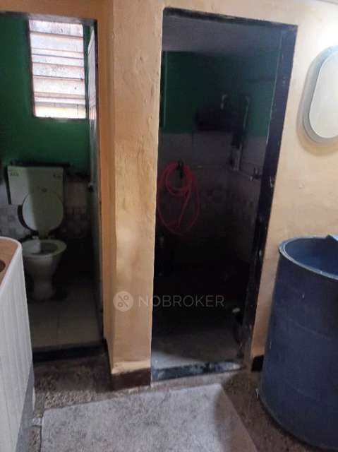 1 RK Flat For Sale  In Goregaon West