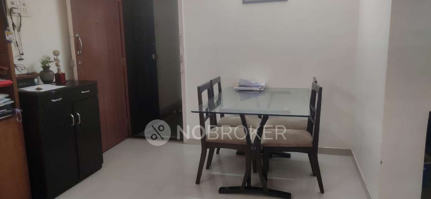 1 BHK Flat In Redwoods For Sale  In Mulund West