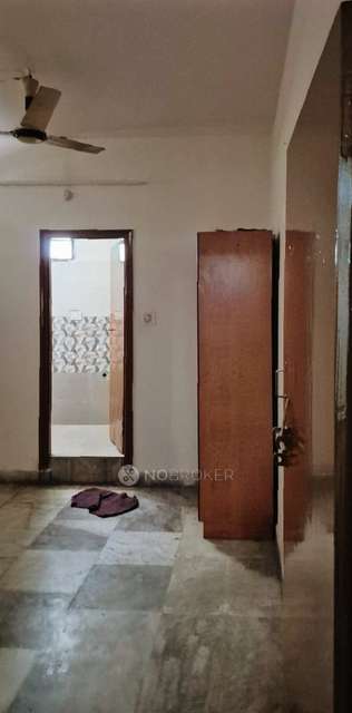 2 BHK Flat In Cauvery Apartments Domalguda For Sale  In Himayathnagar