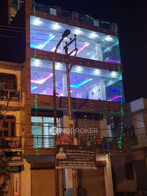 Showroom in Ghukna, Ghaziabad for sale