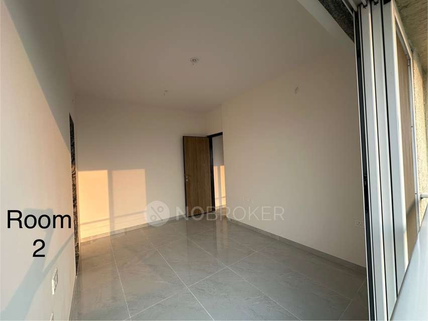 4 BHK Flat In Bharat Arize For Sale  In Goregaon West