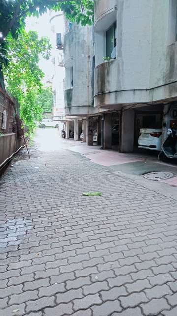 2 BHK Flat In Mantri Park 1 And 2 for Rent  In Kothrud