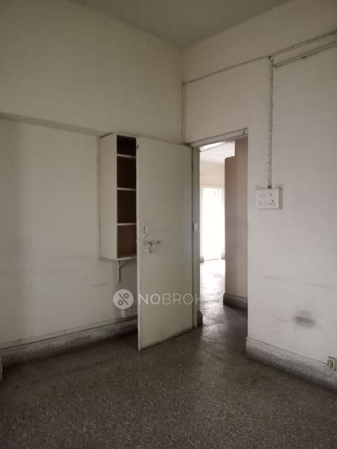 2 BHK Flat In Mantri Park 1 And 2 for Rent  In Kothrud