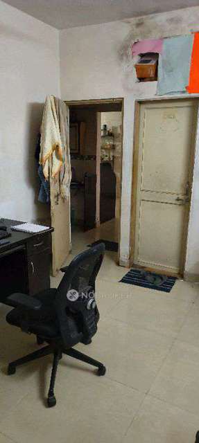 Shared Room for Male In 3 BHK  In  Pimpri Chinchwad