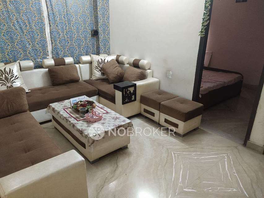Single Room for Male In 3 BHK  In Royal Complex  In Govindpuri