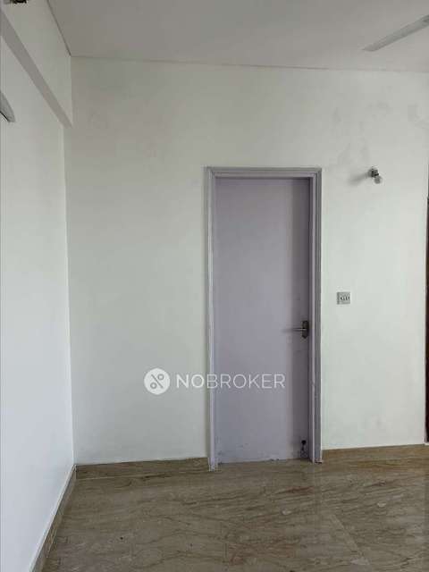 2 BHK Flat In Regency Park 1 For Sale  In Sector 43