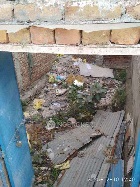 Godown/Warehouse in Mandawali, Delhi for Rent 