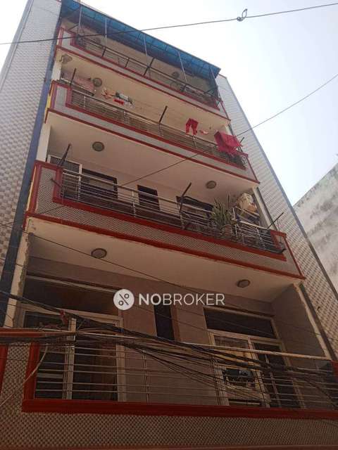 2 BHK Flat In Standalone Building  for Rent  In Mahavir Enclave