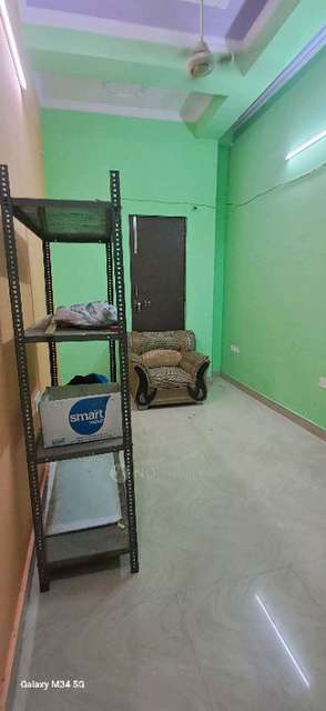 Godown/Warehouse in Malviya Nagar, Delhi for Rent 