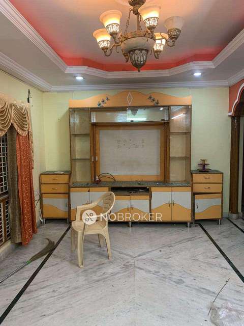 3 BHK Flat In Vaishnavi Residency For Sale  In Hafeezpet