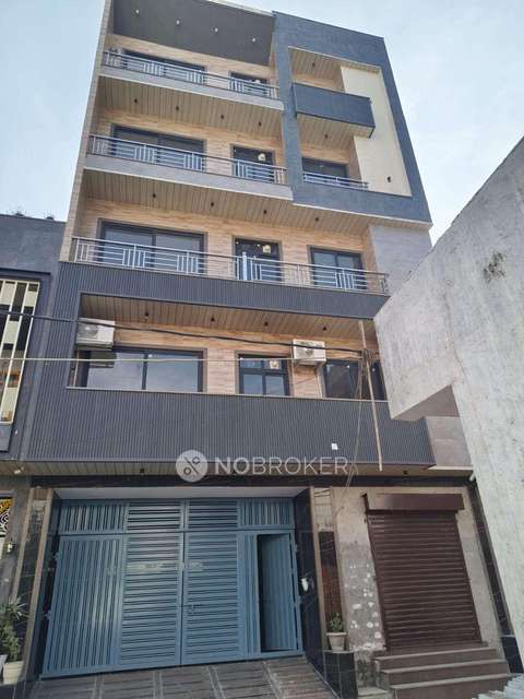 3 BHK Flat In Sb For Sale  In Samta Enclave, Qutub Vihar