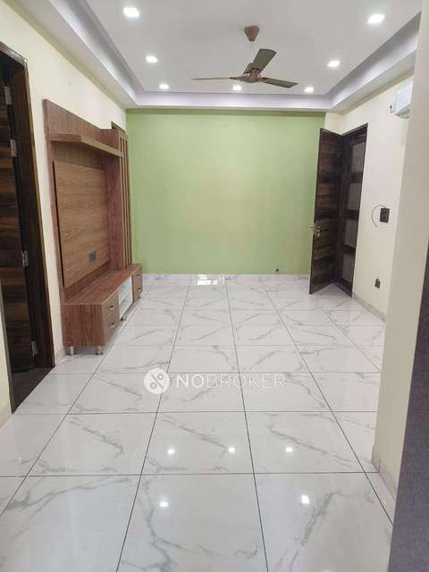 3 BHK Flat In Sb For Sale  In Samta Enclave, Qutub Vihar