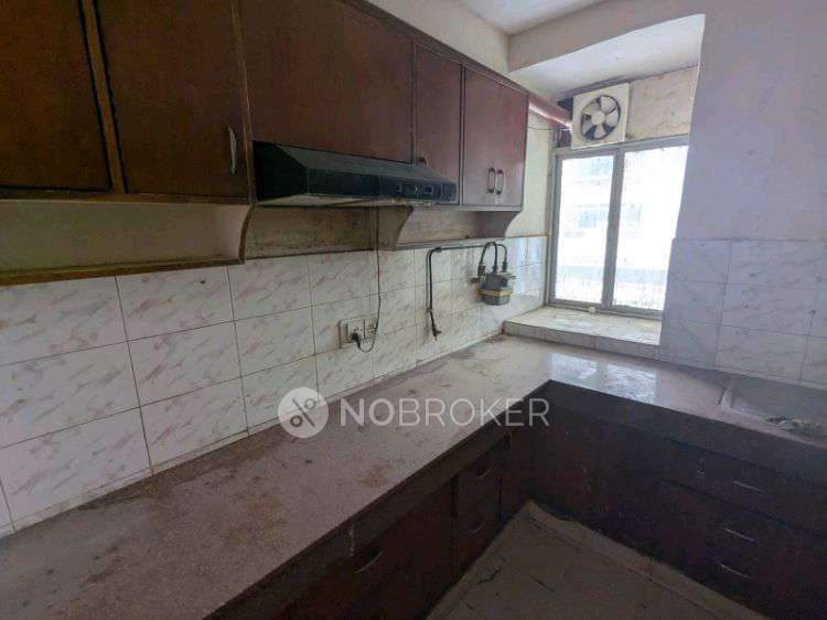 4 BHK Flat In Meghdoot Apartment Sector 7 For Sale  In Sector 7 Dwarka, Dwarka