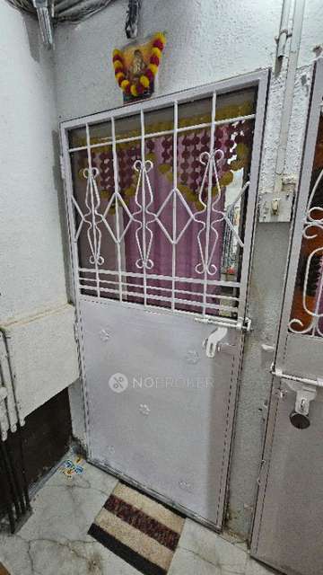 1 RK Flat In Gajalakshmi Building For Sale  In Purohit Hospital