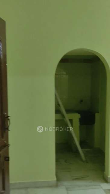 1 BHK Flat In Ak Mansil for Rent  In Alandur